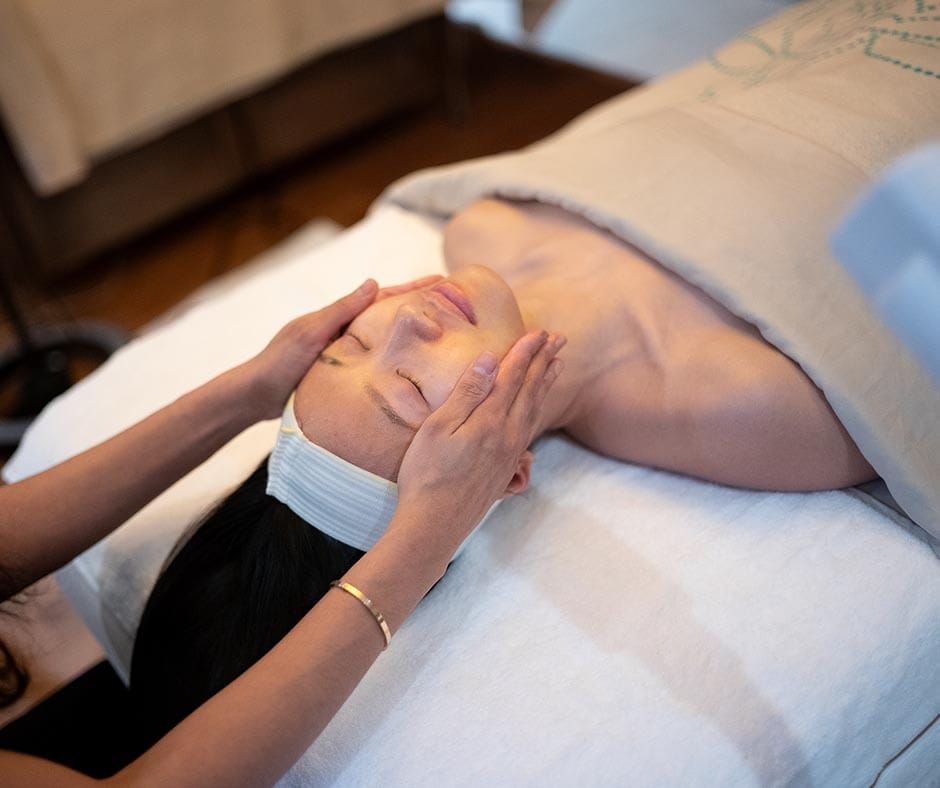 Luxury Seacreation Facial Ila Spa NYC
