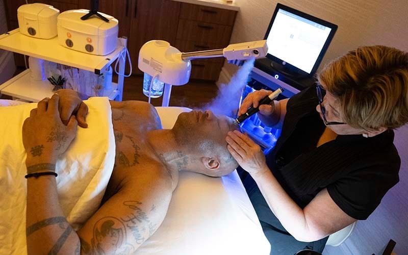 Hydrafacial Device Closeup Manhattan Ila Spa