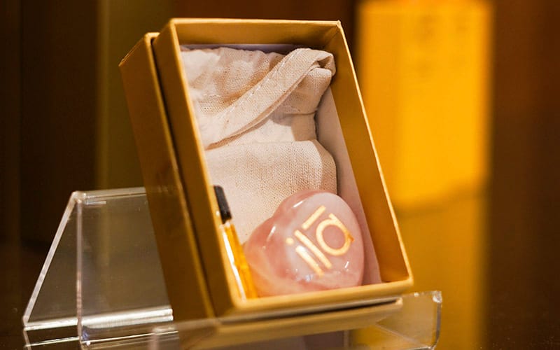 Crystal Healing Facial Rose Quartz Heart Stone Midtown Manhattan