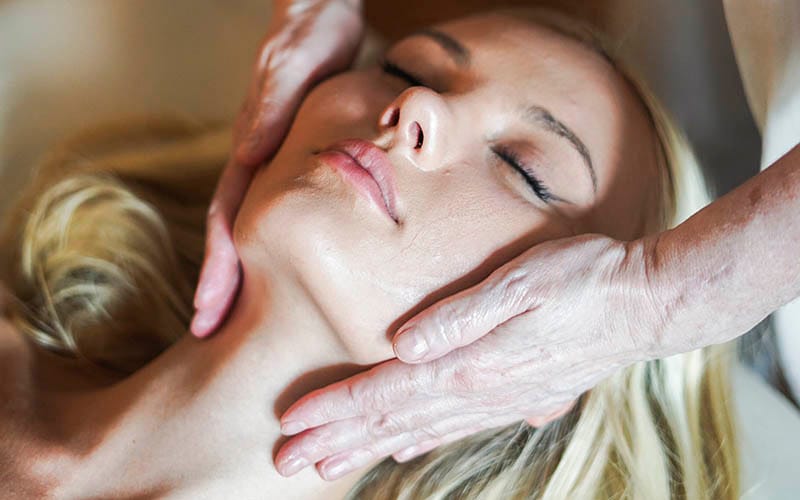 ILA Spa Midtown Bachelorette Head Neck Massage Midtown NYC