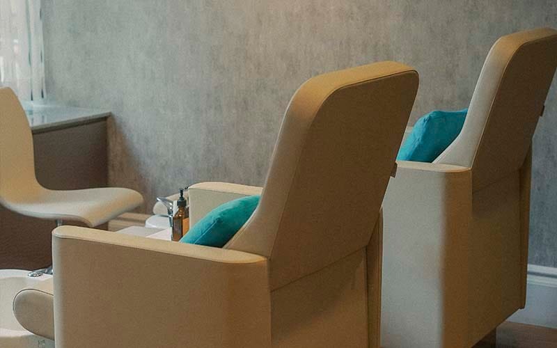 ILA Spa Midtown Pedicure Lounge Chairs Midtown NYC
