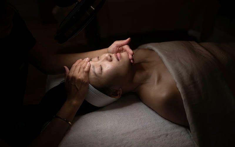 Mothers Day Spa Facial Treatment NYC