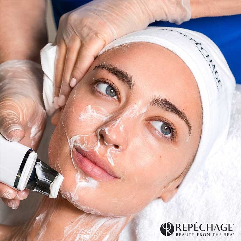 step by step 1а triple action peptide facial
